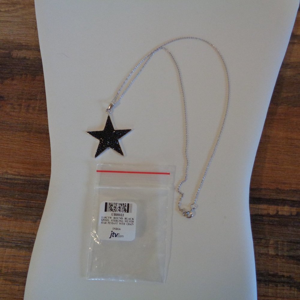 Black Spinel Sterling Silver Star Pendant w/Chain NIB - Picture 7 of 12